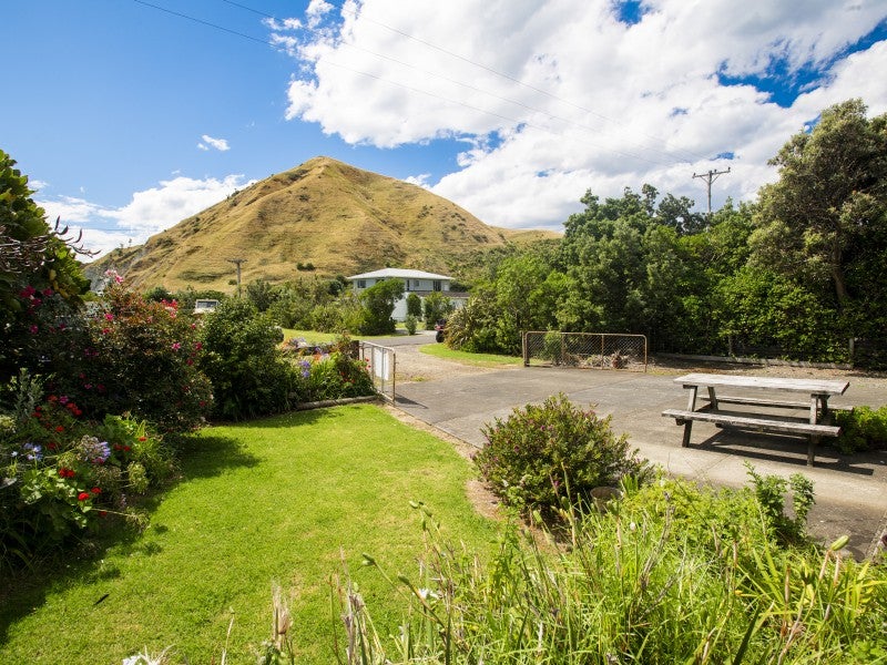 5 Taylor Street, MAHIA, NUHAKA - Carousel 21