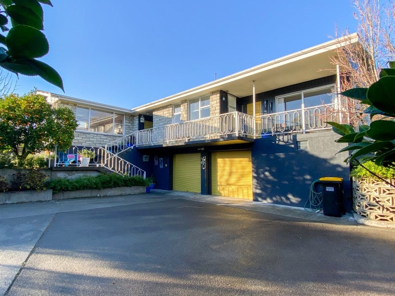 2 Rahiwi Place, Lansdowne, Masterton - Carousel 1