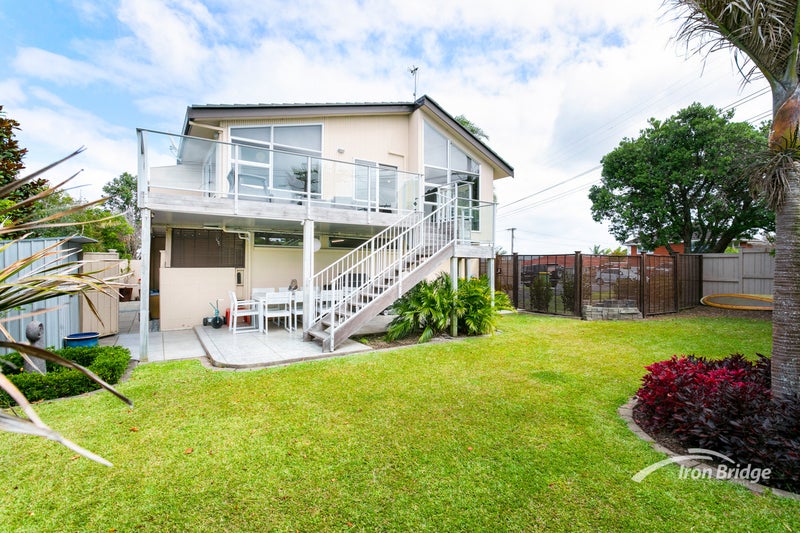 3/108 East Coast Road, Forrest Hill, Auckland - Carousel 1