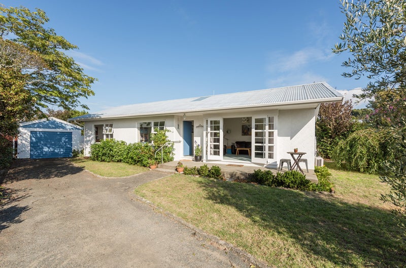 129 Parkers Road, Tahunanui, Nelson - Carousel 2
