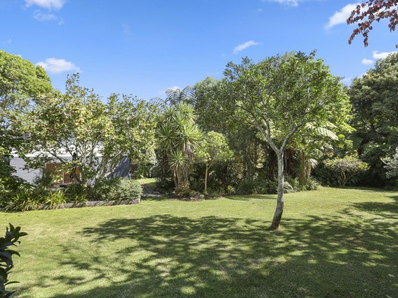 14 Erica Place, Bell Block, New Plymouth - Carousel 19