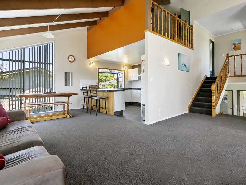 2 Newberry Place, Richmond Heights, Taupo - Carousel 1