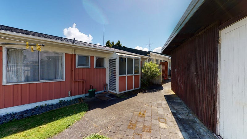 3/82 Porchester Road, Papakura, Papakura - Carousel 2