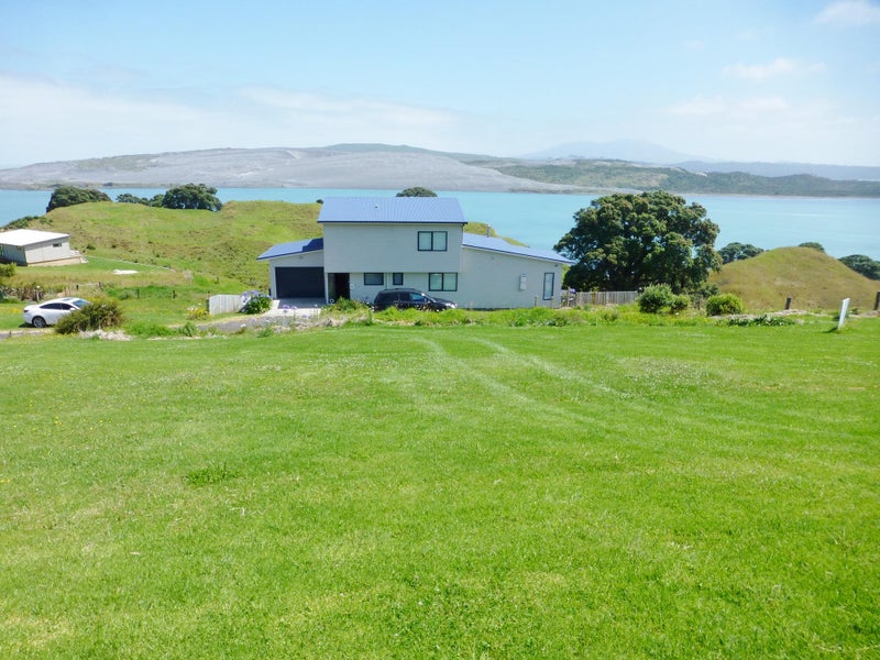 84 Korotangi Place, Kawhia - Carousel 2