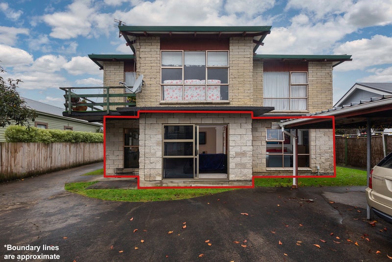 2/78 Aroha Avenue, Sandringham, Auckland - Carousel 1