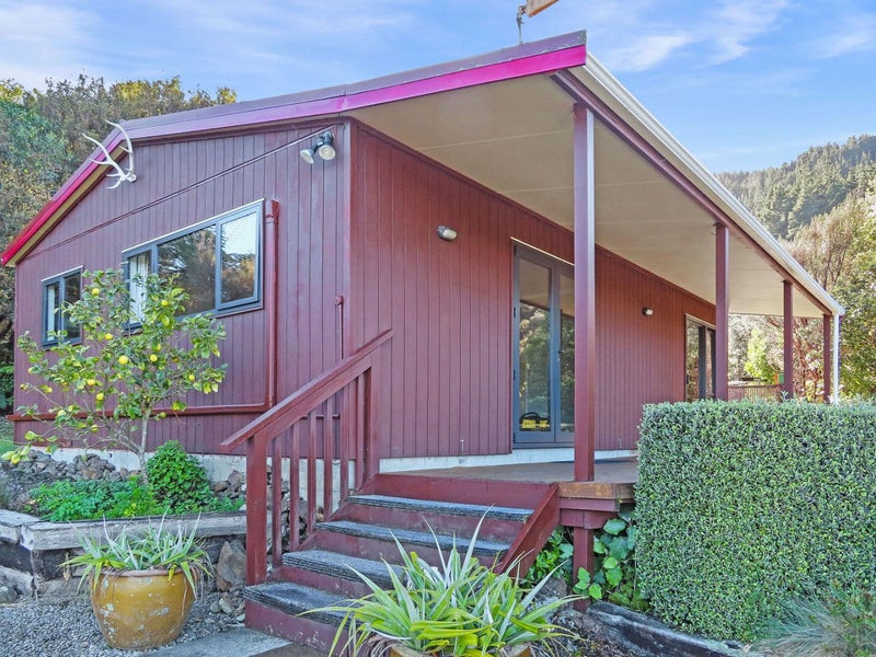 1556C Akatarawa Road, Akatarawa Valley, Upper Hutt - Carousel 1