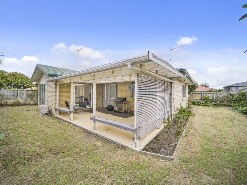 5 Harobed Place, Weymouth, Auckland - Carousel 2