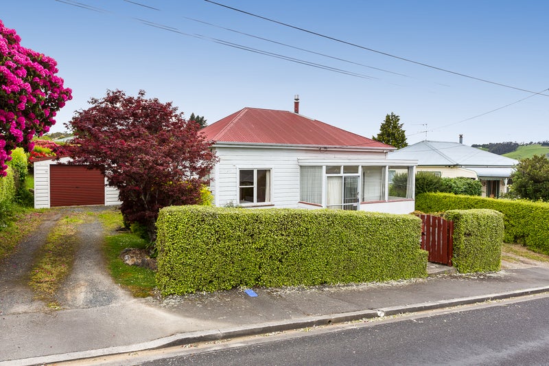 19 Torquay Street, Abbotsford, Dunedin - Carousel 1