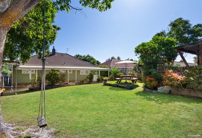 76 Barrys Road, Glendene, Auckland - Carousel 1
