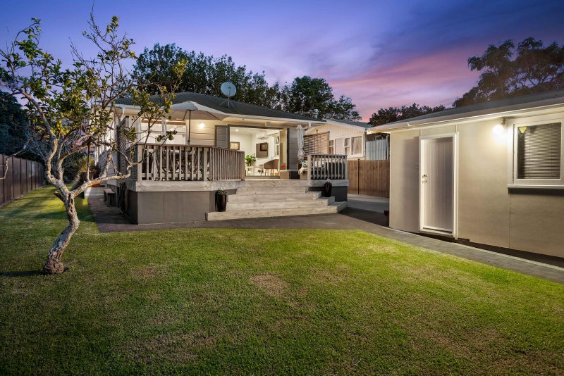 38 Eastdale Road, Avondale, Auckland - Carousel 2