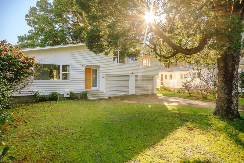 11 Moehau Grove, Trentham, Upper Hutt - Carousel 2