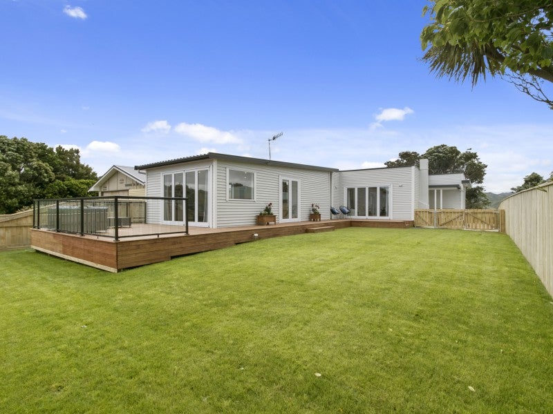 202 Miromiro Road, Normandale, Lower Hutt - Carousel 1