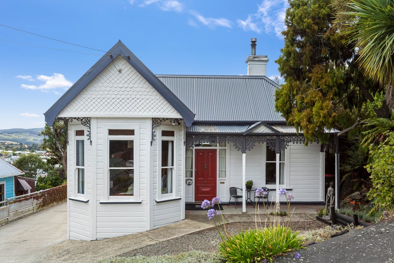 36 Falcon Street, Kaikorai, Dunedin - Carousel 1