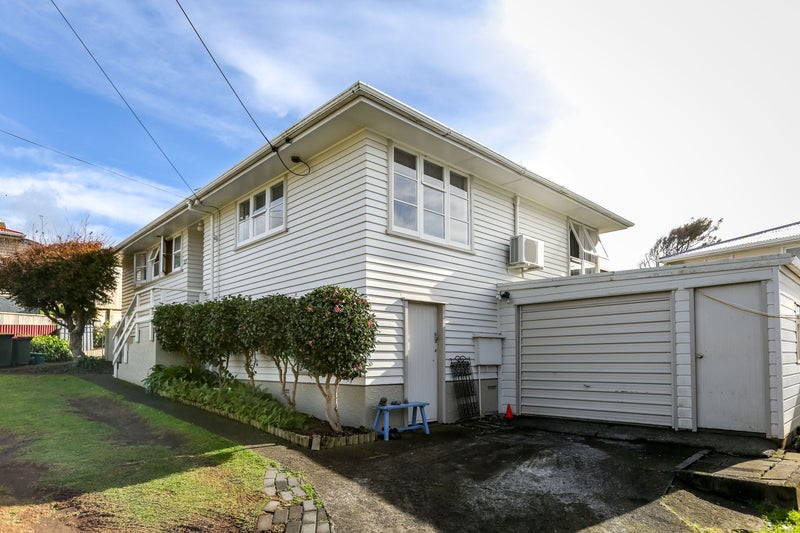 23 Banks Street, Marfell, New Plymouth - Carousel 2