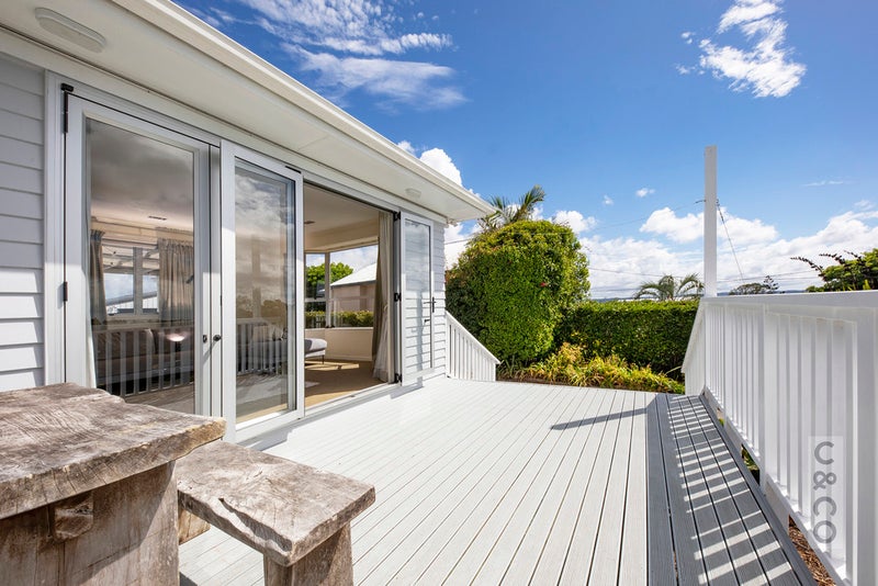 286 Amreins Road, Henderson - Carousel 1