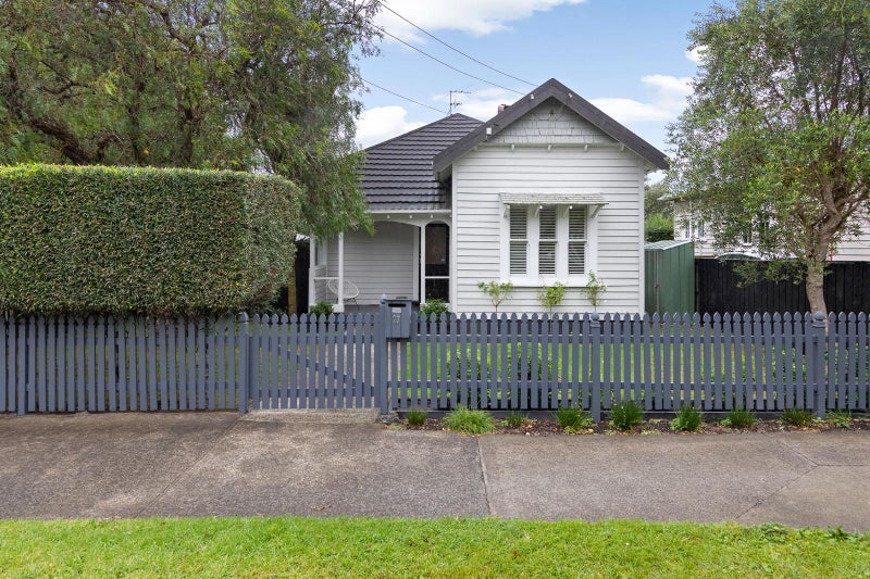 27 Oxton Road, Sandringham, Auckland - Carousel 1