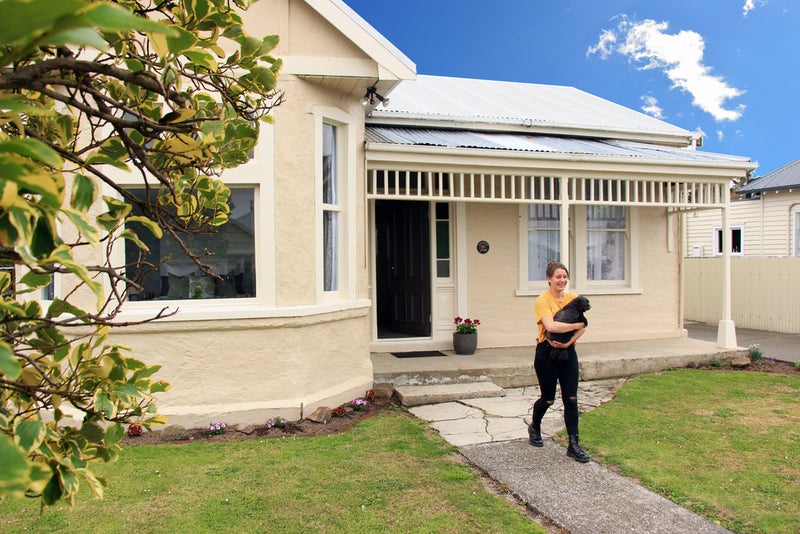 8C Avenal Street, Avenal, Invercargill - Carousel 1