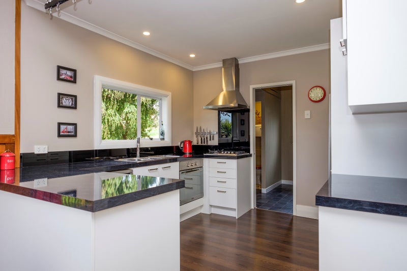 88 Maryhill Terrace, Maryhill, Dunedin - Carousel 2