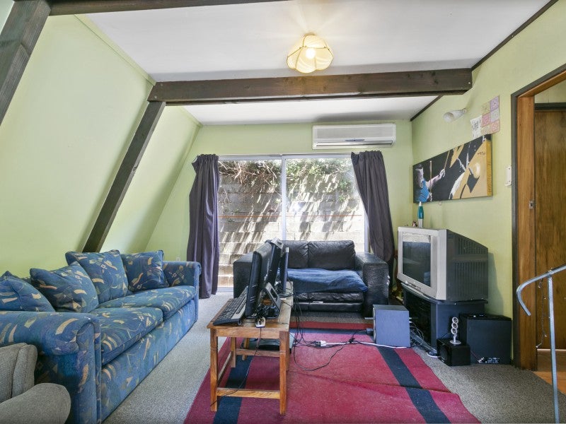 5/2 Dowse Drive, Maungaraki, Lower Hutt - Carousel 2