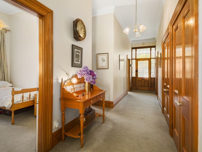 6 Hautana Square, Woburn, Lower Hutt - Carousel 2