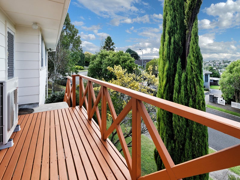 57 Trevola Street, New Windsor, Auckland - Carousel 2