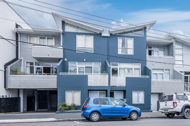 12/185 Tasman Street, Mount Cook, Wellington - Carousel 1