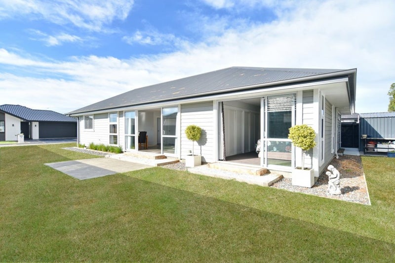 17 Wilmers Road, HORNBY, CHRISTCHURCH - Carousel 2