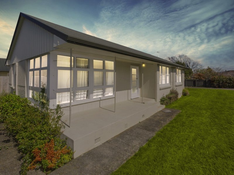 4 Fire Station Lane, Trentham, Upper Hutt - Carousel 1