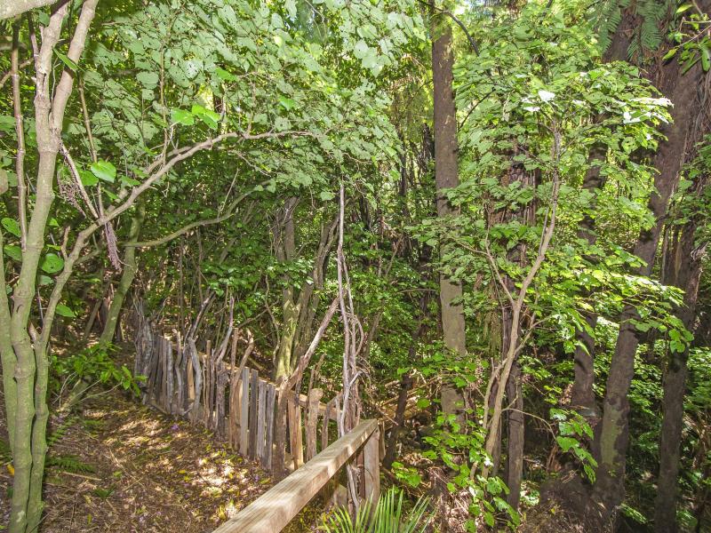 140 Tirohanga Road, Tirohanga, Lower Hutt - Carousel 15