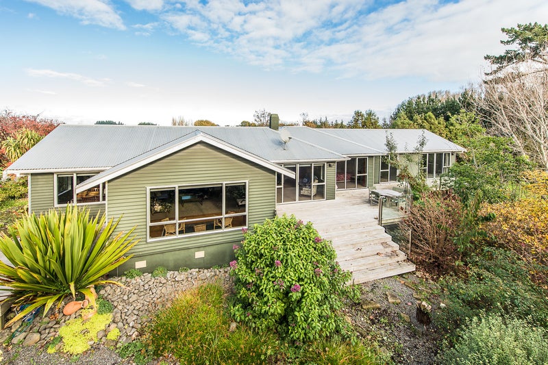 12 Watt Livingstone Road, Westmere, Whanganui - Carousel 1