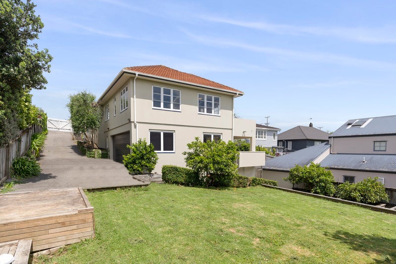 17 Meadowbank Road, Meadowbank, Auckland - Carousel 1