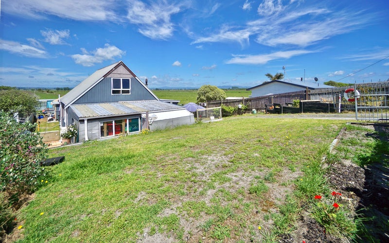 12 Costello Crescent, Te Puke - Carousel 2