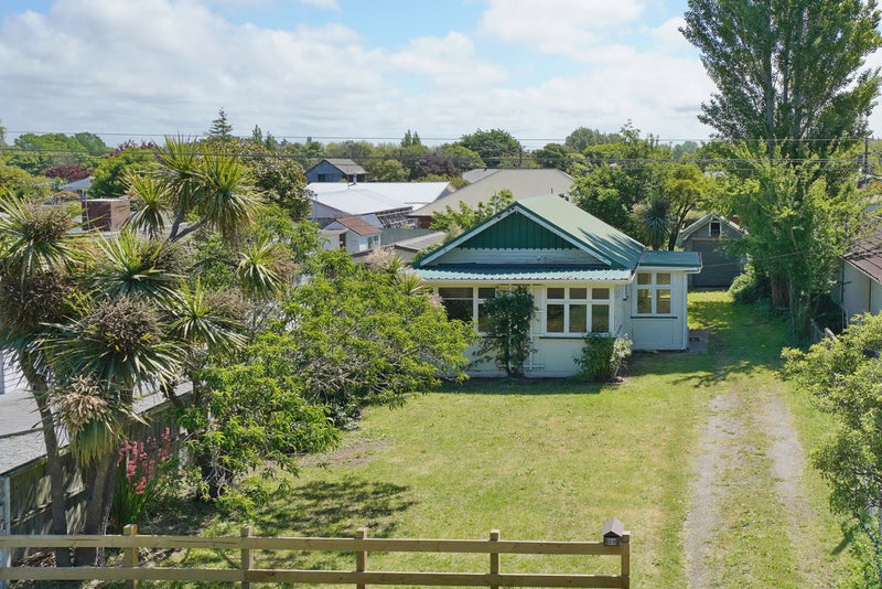 28 Ferry Road, Woodend Beach, Woodend - Carousel 1