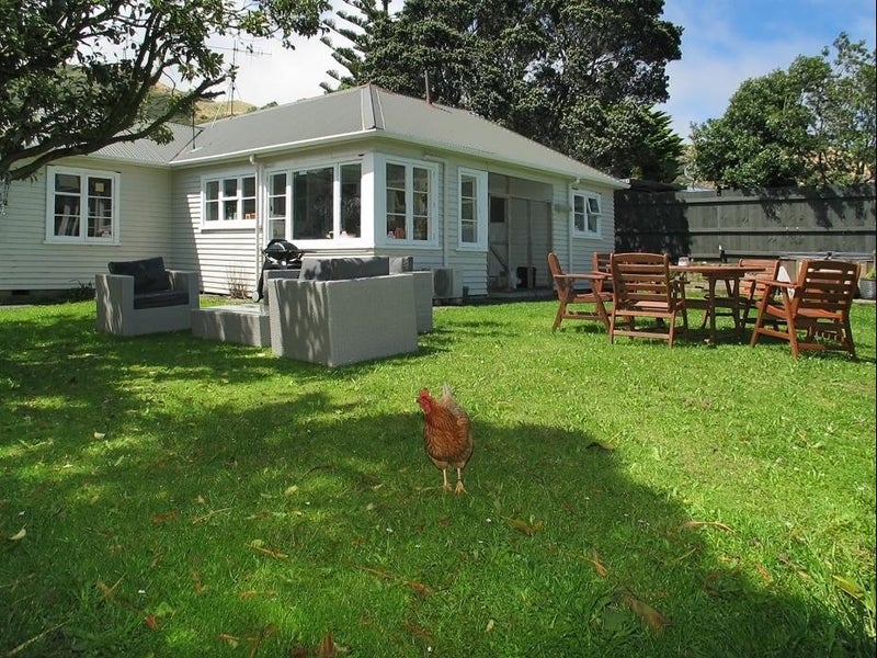 2 Onepu Road, Pukerua Bay, Porirua - Carousel 1