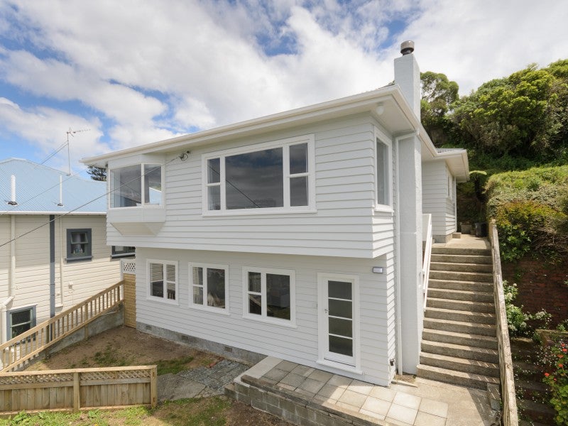 10 Highbury Road, Highbury, Wellington - Carousel 1