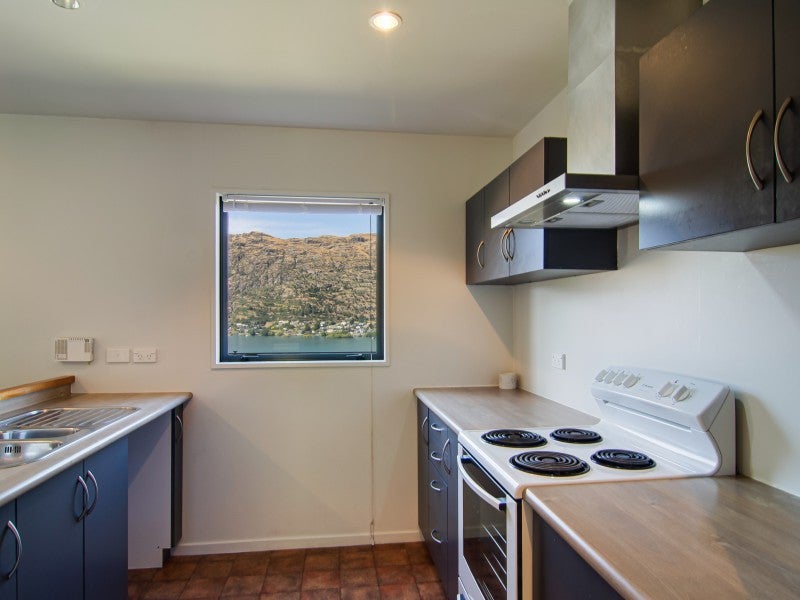 59B Marina Drive, Frankton, Queenstown - Carousel 2