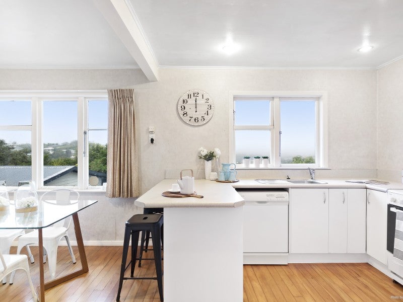 125 Broderick Road, Johnsonville, Wellington - Carousel 2
