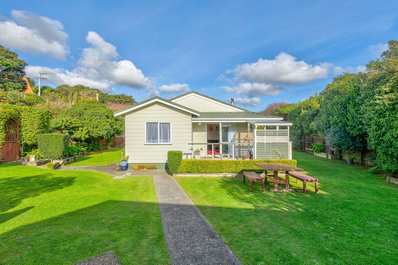 24 Princess Street, Ranui, Porirua - Carousel 1
