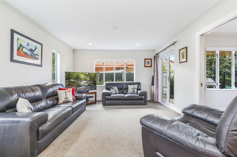 51 Nielsen Gardens, Rototuna, Hamilton - Carousel 2