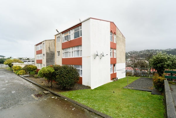 1/16 Angus Avenue, Berhampore, Wellington - Carousel 8