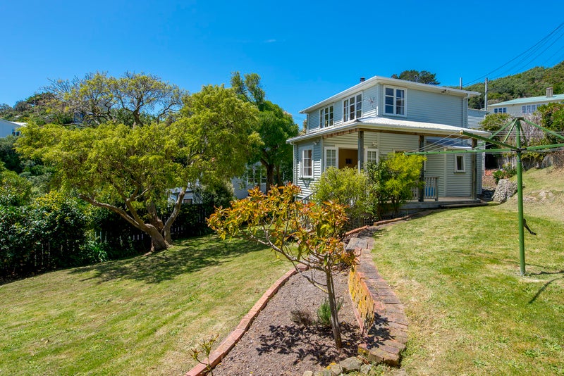 57 Sidlaw Street, Strathmore Park, Wellington - Carousel 1