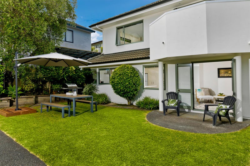2/362 East Coast Road, Sunnynook, Auckland - Carousel 20