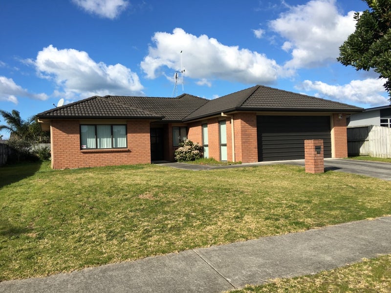 131 Wairakei Avenue, Papamoa Beach, Papamoa - Carousel 2