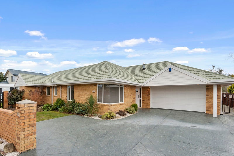 65 Broadhaven Avenue, Parklands, Christchurch - Carousel 1