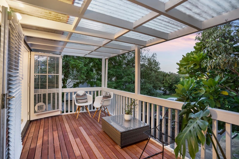 2/20 Bannerman RD, Western Springs, Auckland - Carousel 1