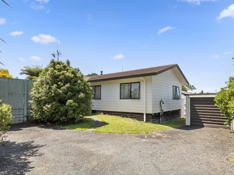 3B Ferndown Close, Brookfield, Tauranga - Carousel 1