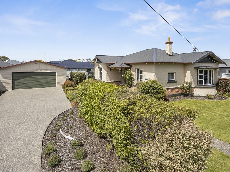 111 Lorn Street, Glengarry, Invercargill - Carousel 1
