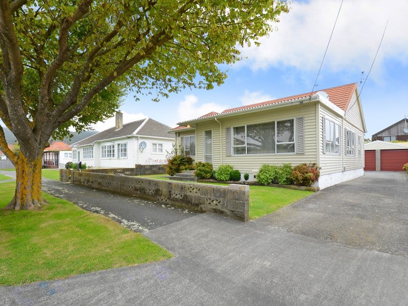 20 Hall Crescent, Epuni, Lower Hutt - Carousel 2