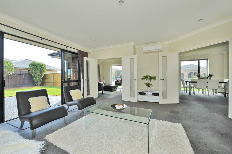 2 Woodhaven Place, Parklands, Christchurch - Carousel 2
