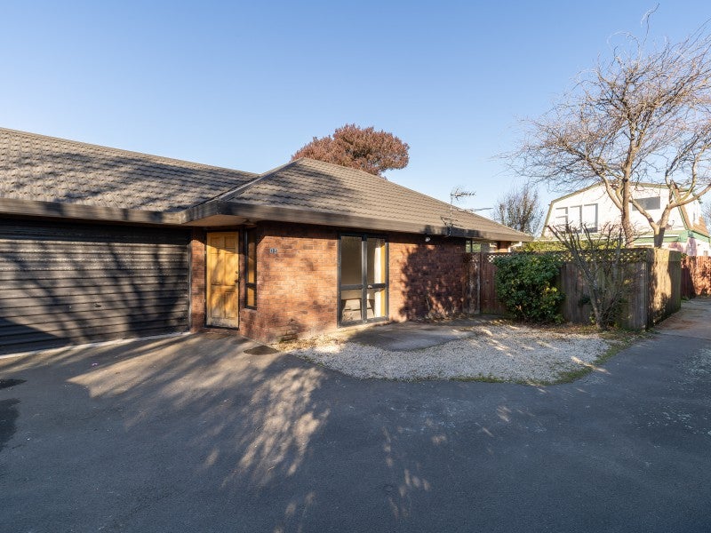 2/152B Beach Road, North New Brighton, Christchurch - Carousel 1